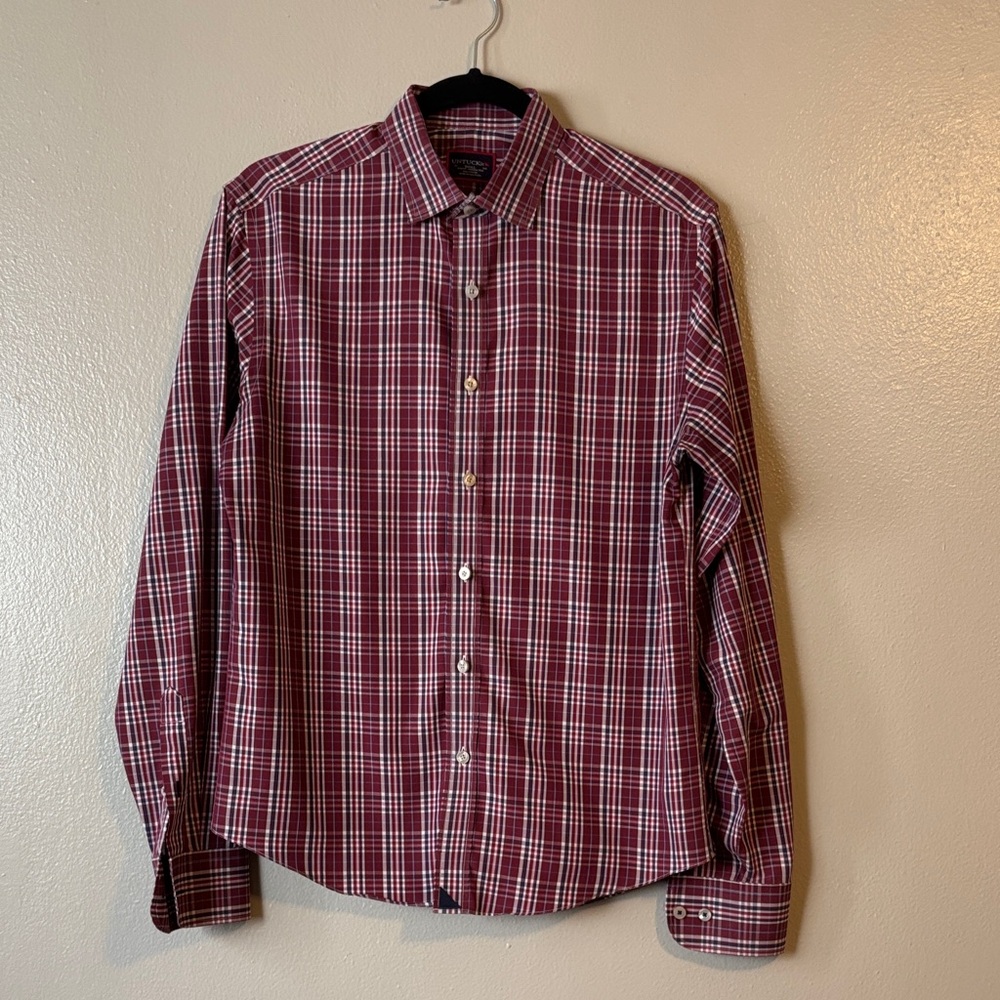 UNTUCKit Chevalier Relaxed Plaid Button Up Shirt Red Blue Wrinkle Free Men's S